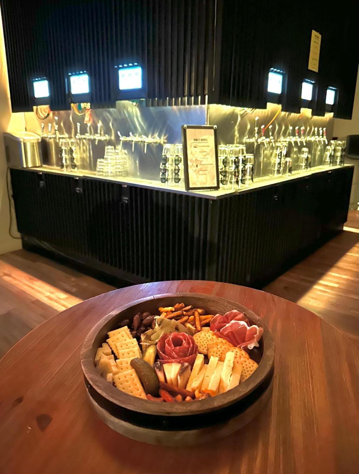 The Well Hotel & Taproom Trinidad Kültér fotó